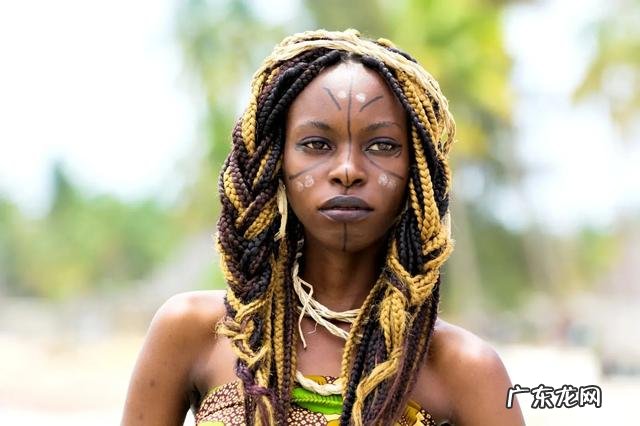 在非洲工作的中国男人,有和当地女孩结婚的吗