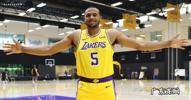 湖人今年签的新秀塔克怎么没有消息了呢?