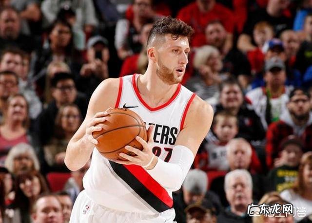 努尔基奇在开拓者到底扮演着什么角色?