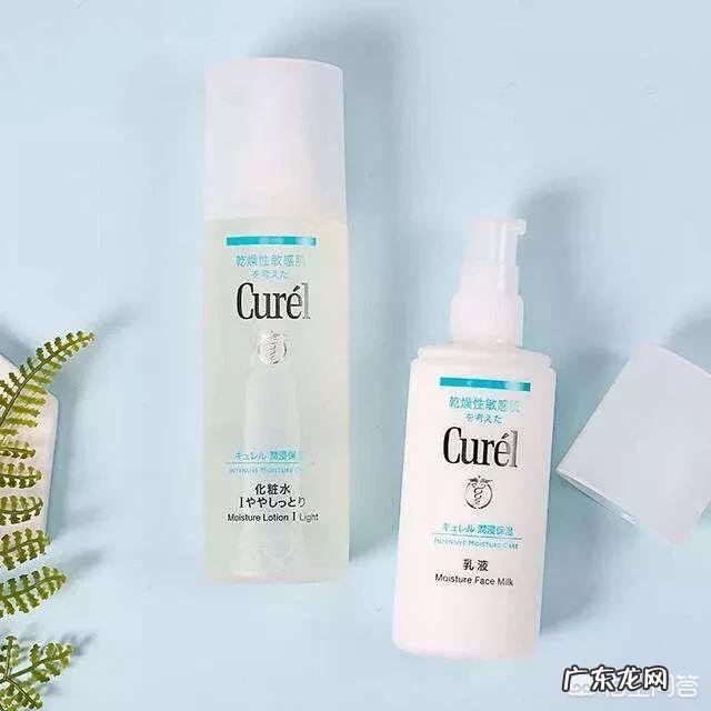 油性的爱出痘20几岁女性适合用什么牌子的护肤品,求推荐?