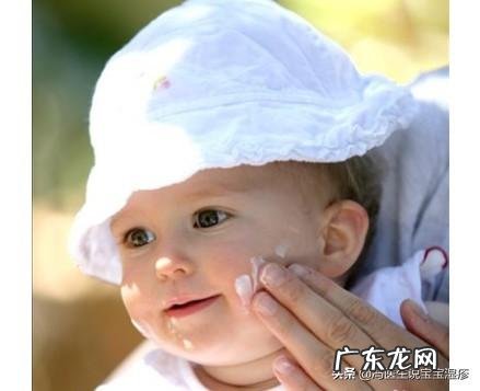 七个多月的宝宝全身都得了很严重的湿疹，反复长，该怎么办？