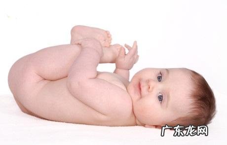 七个多月的宝宝全身都得了很严重的湿疹,反复长,该怎么办?