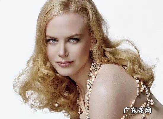 天天洗头发要用洗发水吗 长期洗头不用洗发水头发会变好吗