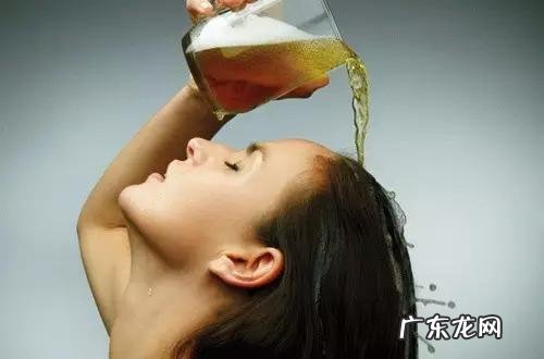 天天洗头发要用洗发水吗 长期洗头不用洗发水头发会变好吗