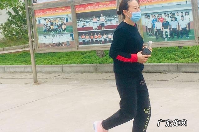 在家里推婴儿车能减肥吗?