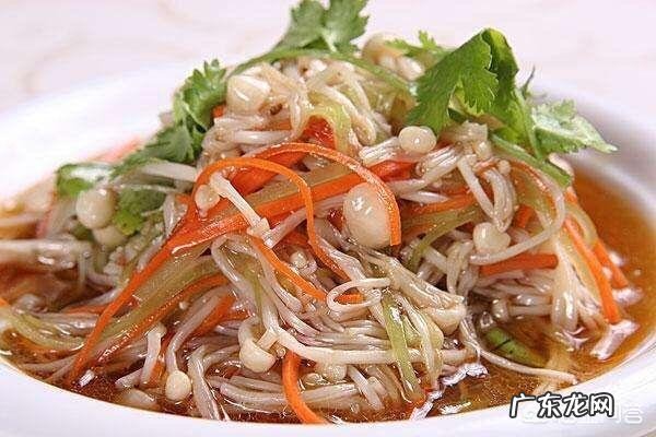蘑菇和金针菇在一起烧汤可以吗? 金针菇和蘑菇一起做法
