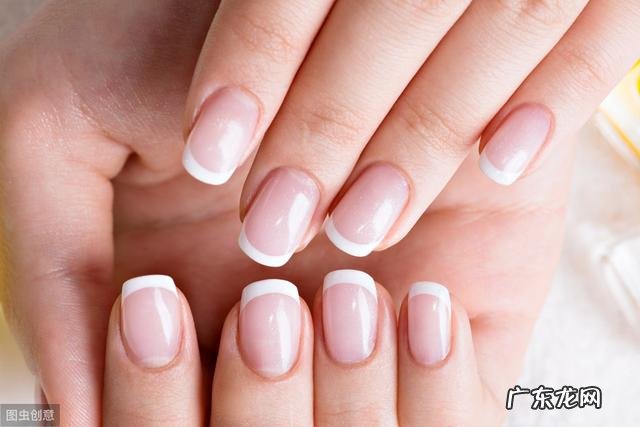 指甲上的月牙和健康有没有关系