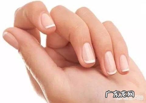 指甲上的月牙和健康有没有关系
