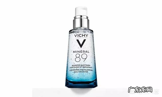 想买套实用点的护肤品给五十岁的妈妈,怎么选择?