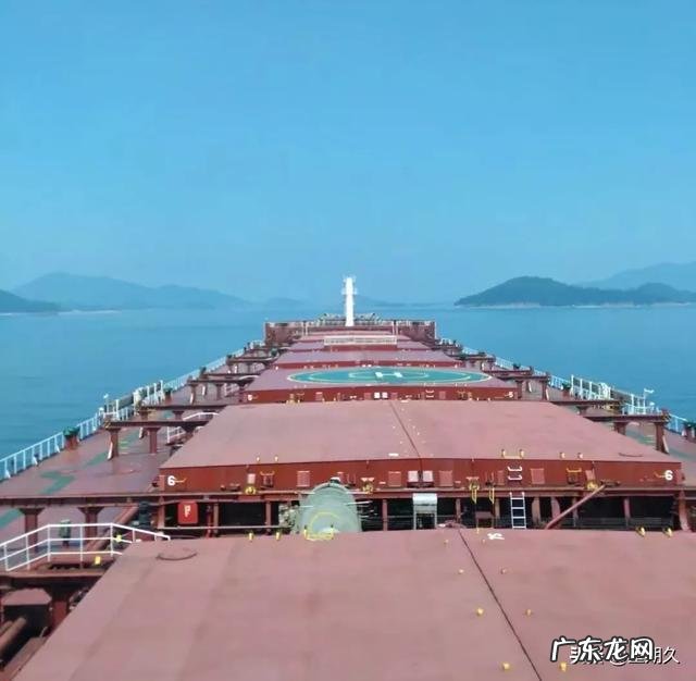 船员经常在大海深处航行,有没有遇见过什么古怪的事情呢