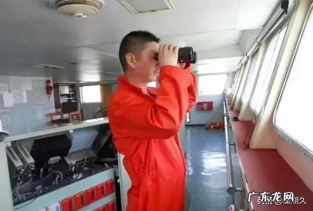 船员经常在大海深处航行,有没有遇见过什么古怪的事情呢