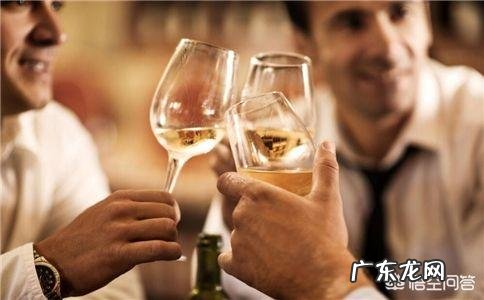 白酒,红酒,啤酒,哪一种酒最伤肝?