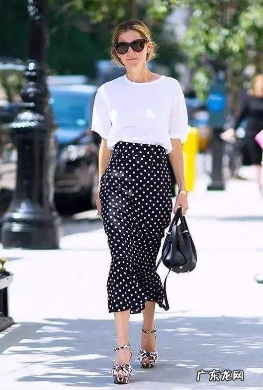 四十岁的微胖女性,穿什么衣服最合适?