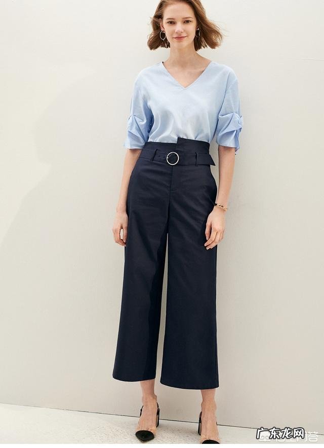 四十岁的微胖女性，穿什么衣服最合适？