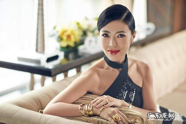 女人老是发自已的照片暗示什么?什么心理?