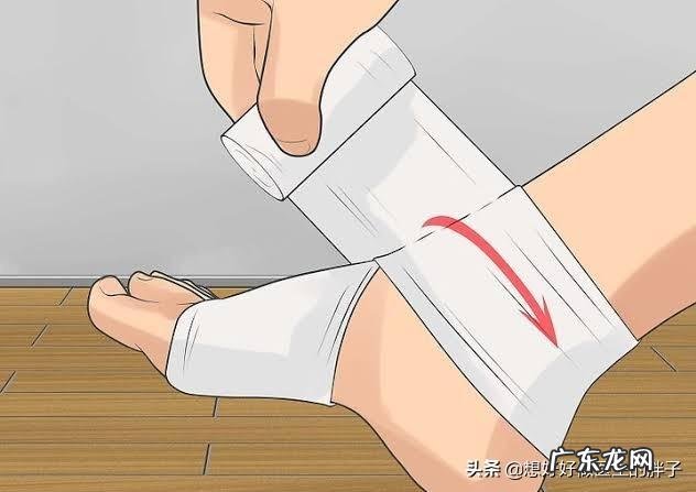 扭伤脚怎么消肿最快最有效?