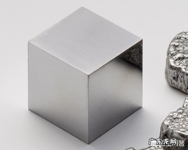 能量可以转化为质量吗能量和质量是一体的吗