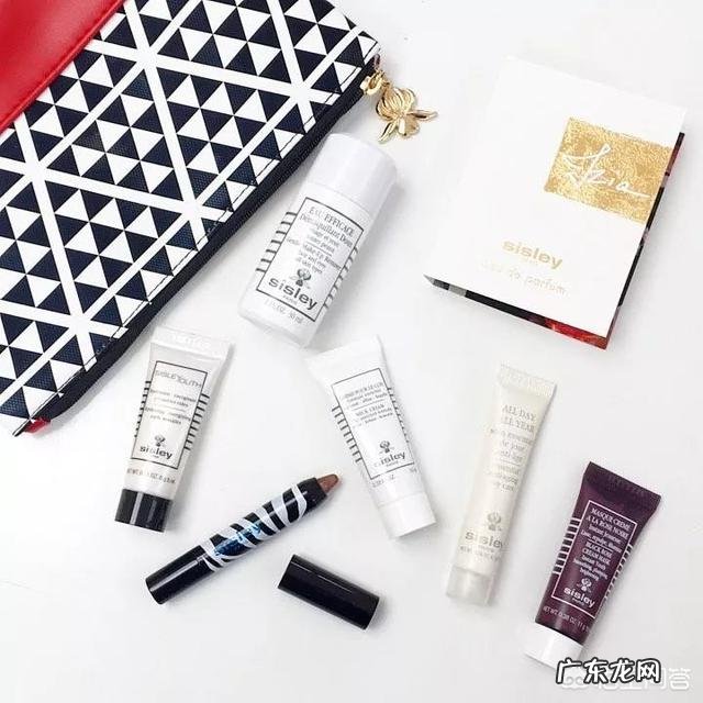 哪款纯露可以祛痘,淡化痘印,最好用?