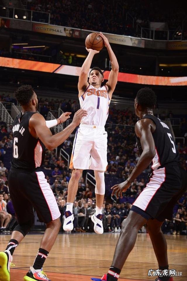 大家觉得太阳队的德文布克上限如何?