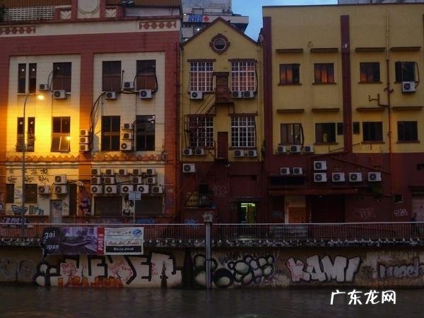 让皮肤变差的睡前习惯都有哪些