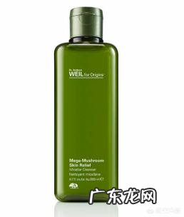 有痘印和黑头、毛孔粗大,适合使用什么护肤品或者药妆品?