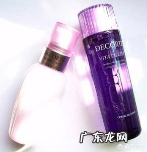 有痘印和黑头、毛孔粗大,适合使用什么护肤品或者药妆品?