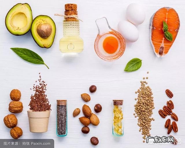 脸上的痘痘、痘印反复出现,如何彻底去掉?