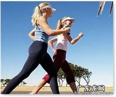走路和跳舞,哪种锻炼方式更好呢?