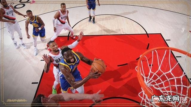 开拓者的中锋努尔基奇怎么恢复的那么快，都能下地走路了？