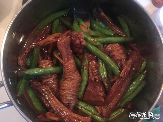 自加热饭带有的加热包是什么原理?