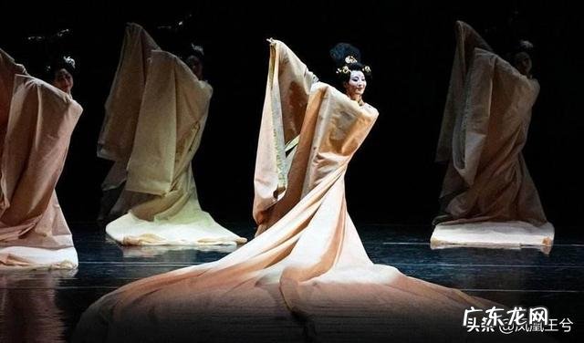 为什么女孩子跳舞会觉得好看?