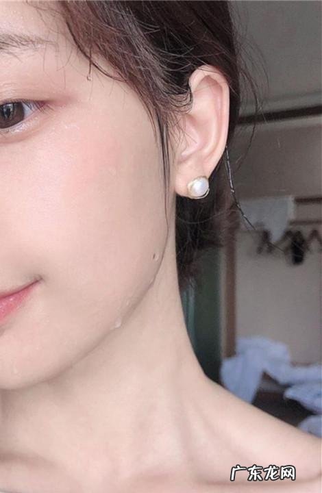 女性怎么锻炼使皮肤长期保持高弹性,肌肉不松垮?