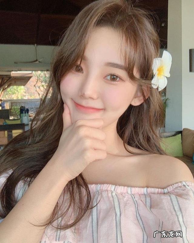 女性怎么锻炼使皮肤长期保持高弹性,肌肉不松垮?