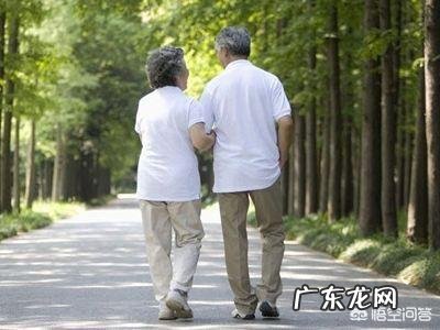 70岁的老年人适合做什么运动？