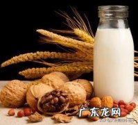 早餐喝花生豆浆，会比豆浆更有营养吗？