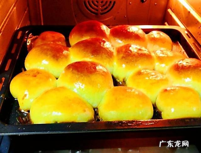 家里做面包怎么和出薄膜?我怎么做成馒头了?