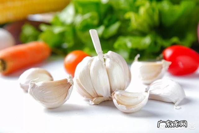 每顿饭都吃生蒜,会对身体有什么好处?