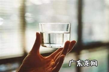 开水反复烧开有害辟谣 二次烧开的水能喝吗央视辟谣