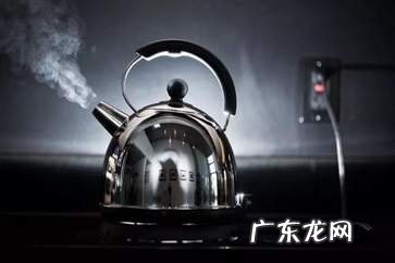 开水反复烧开有害辟谣 二次烧开的水能喝吗央视辟谣