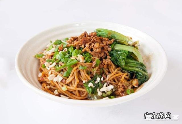 请问北方人适合在成都定居吗