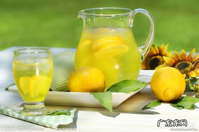 天天喝柠檬水好吗?用量是半个切薄片泡一杯500毫升?