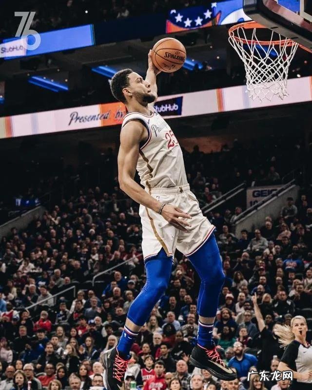 只论投篮能力,霍华德和西蒙斯谁更强一点