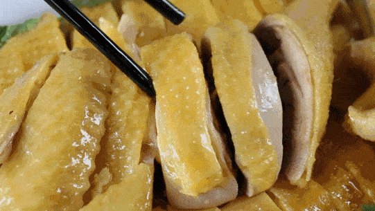 散养鸡养三黄鸡好还是五黑鸡好