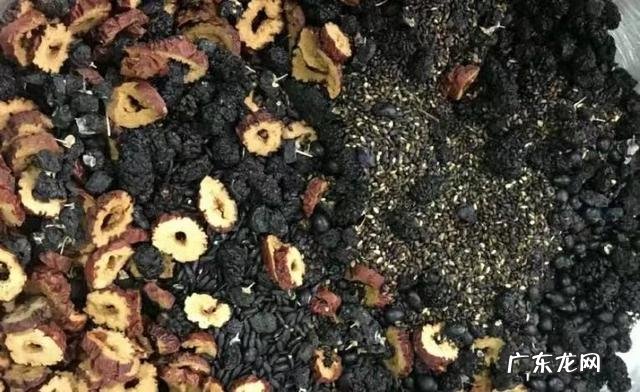 没有护发素怎么让头发变光滑 没有护发素的情况下怎么养头发