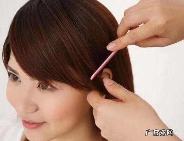 没有护发素怎么让头发变光滑 没有护发素的情况下怎么养头发