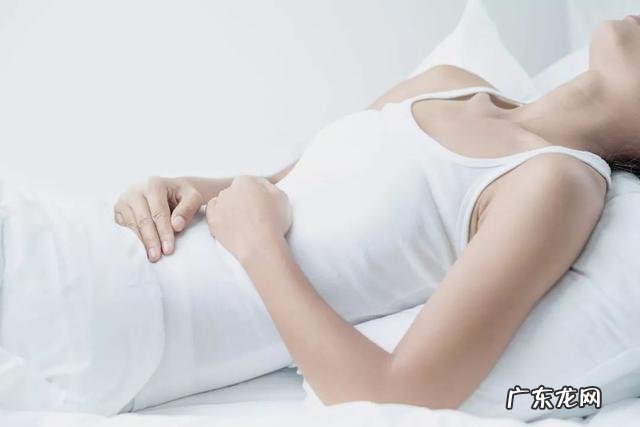 秋冬用它泡脚,脚不臭、腰更细、手脚不凉,连睡眠也好了