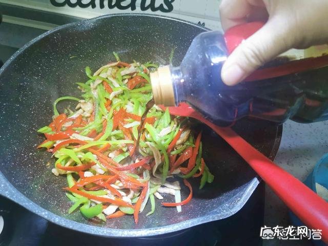 公司里每天都自带午饭的人你怎么看?