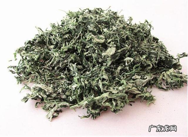 每天泡脚在水里放这些,分分钟逼出体内湿气