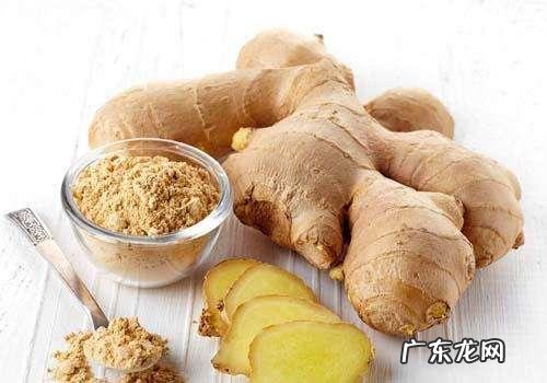 每天泡脚在水里放这些,分分钟逼出体内湿气