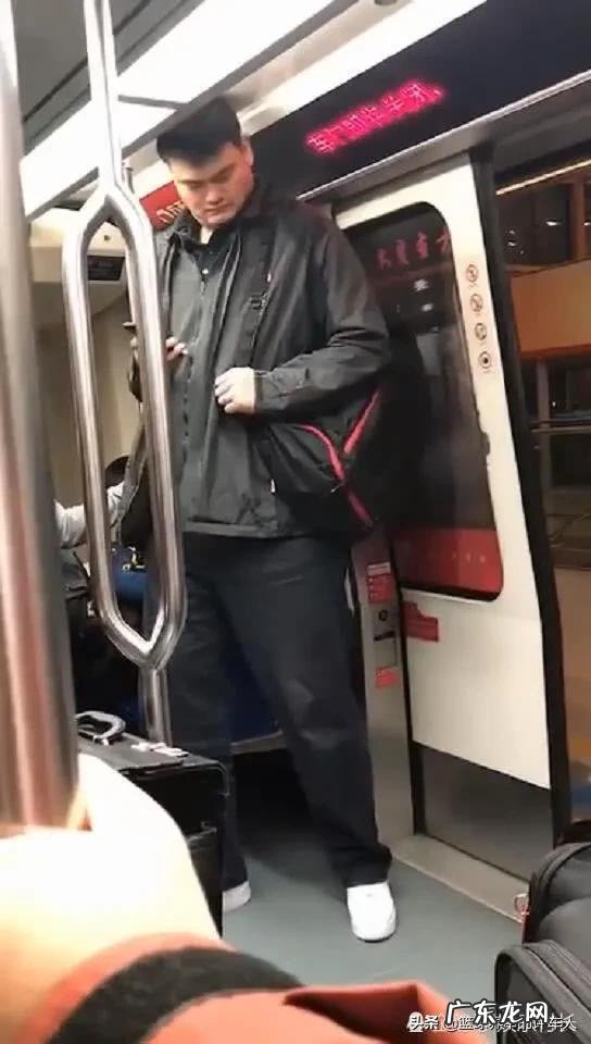 NBA的巨人们生活中都啥样?